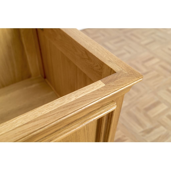BLANKET BOX