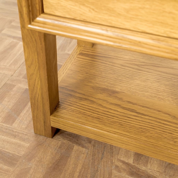 NIGHT STAND