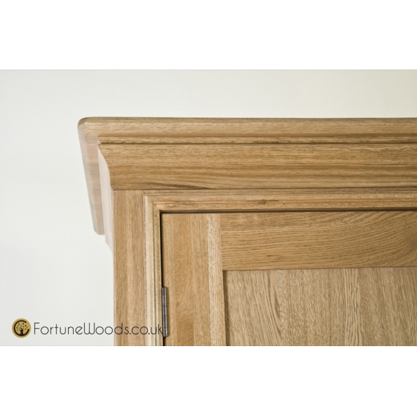 1 DRAWER WARDROBE