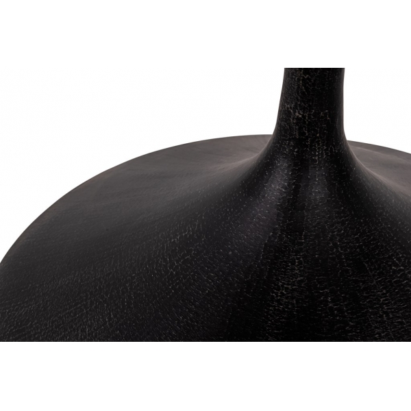 ROUND DINING TABLE