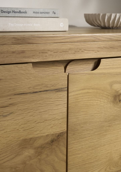 SMALL SIDEBOARD
