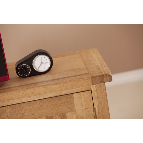 STANDARD VIDEO CABINET