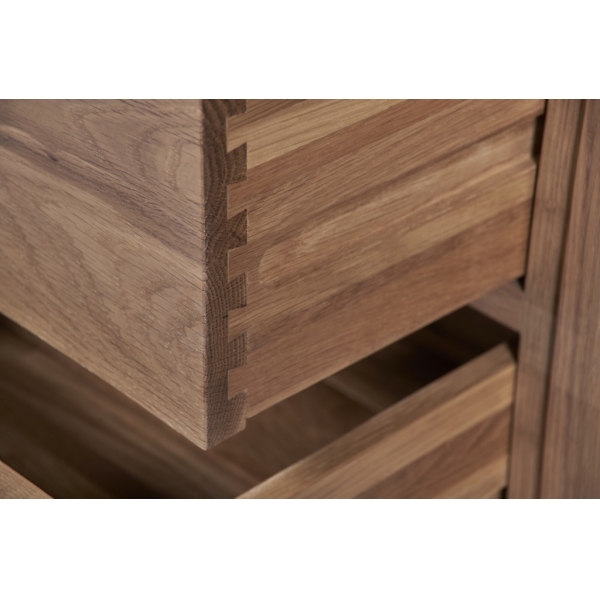 5 DRAWER WELLINGTON CHEST